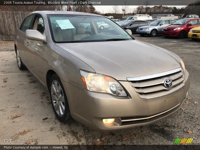 Blizzard White Pearl / Dark Charcoal 2006 Toyota Avalon Touring