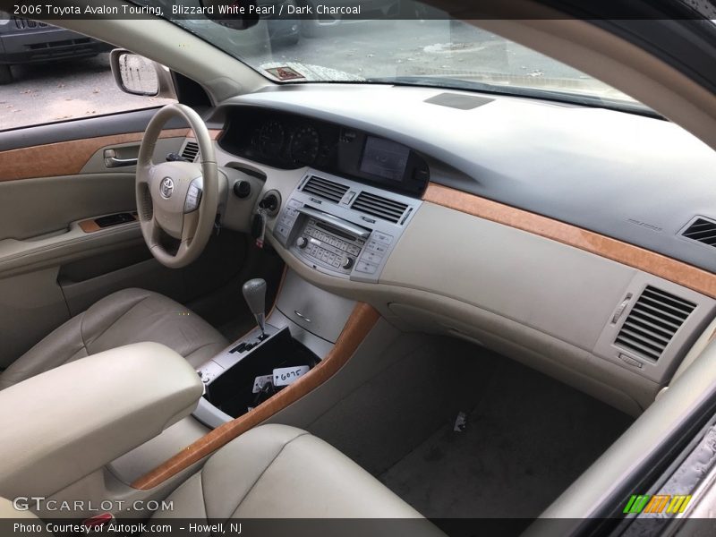 Blizzard White Pearl / Dark Charcoal 2006 Toyota Avalon Touring