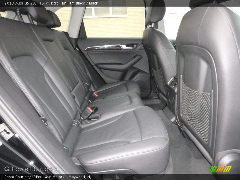 Brilliant Black / Black 2013 Audi Q5 2.0 TFSI quattro