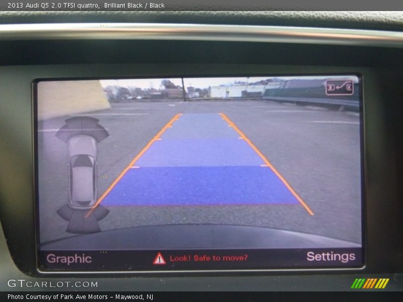 Brilliant Black / Black 2013 Audi Q5 2.0 TFSI quattro