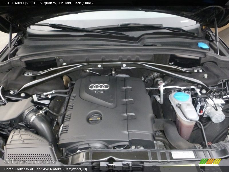 Brilliant Black / Black 2013 Audi Q5 2.0 TFSI quattro