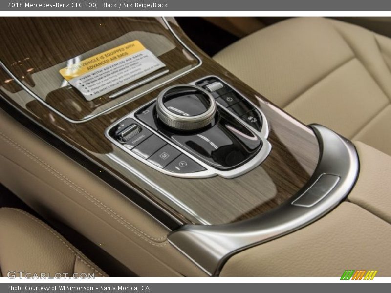 Black / Silk Beige/Black 2018 Mercedes-Benz GLC 300