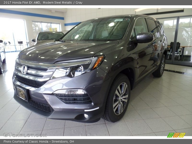 Modern Steel Metallic / Gray 2017 Honda Pilot EX AWD