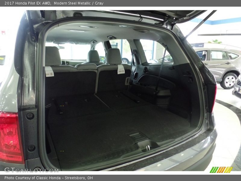 Modern Steel Metallic / Gray 2017 Honda Pilot EX AWD