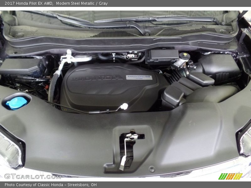 Modern Steel Metallic / Gray 2017 Honda Pilot EX AWD