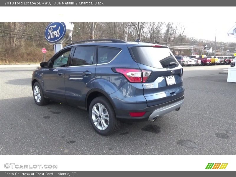 Blue Metallic / Charcoal Black 2018 Ford Escape SE 4WD