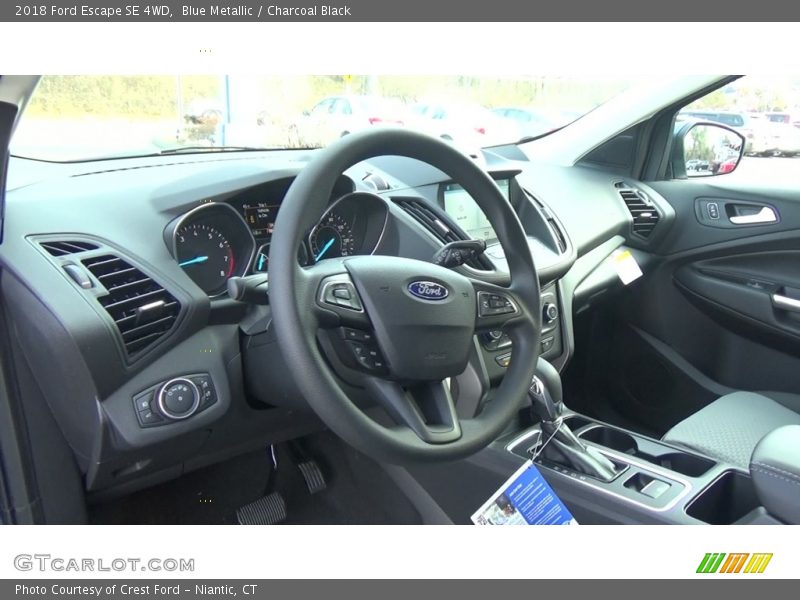 Blue Metallic / Charcoal Black 2018 Ford Escape SE 4WD