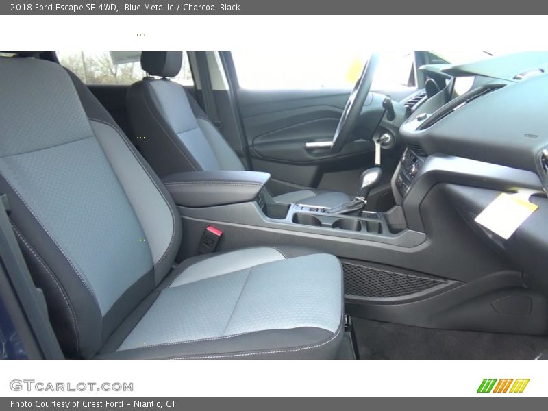 Blue Metallic / Charcoal Black 2018 Ford Escape SE 4WD