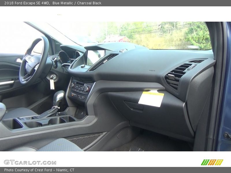 Blue Metallic / Charcoal Black 2018 Ford Escape SE 4WD