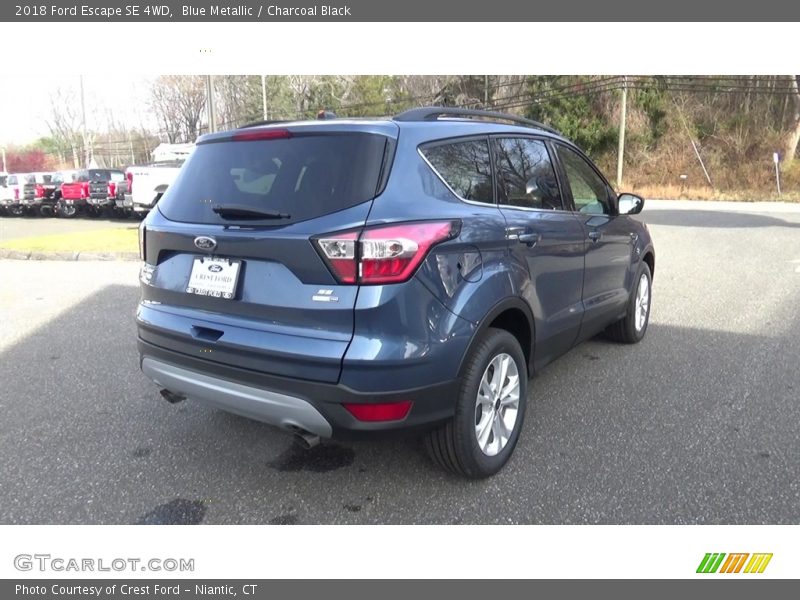 Blue Metallic / Charcoal Black 2018 Ford Escape SE 4WD