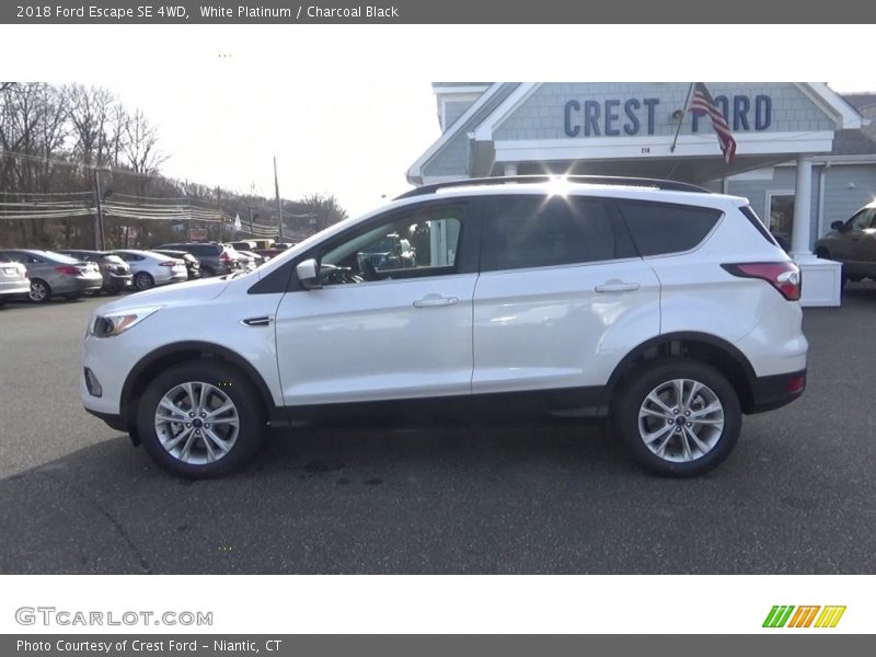 White Platinum / Charcoal Black 2018 Ford Escape SE 4WD