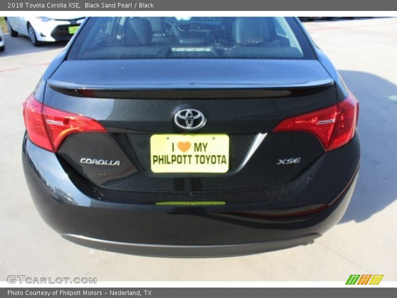 Black Sand Pearl / Black 2018 Toyota Corolla XSE