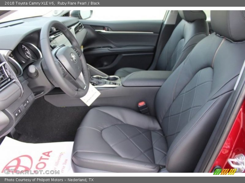 Ruby Flare Pearl / Black 2018 Toyota Camry XLE V6