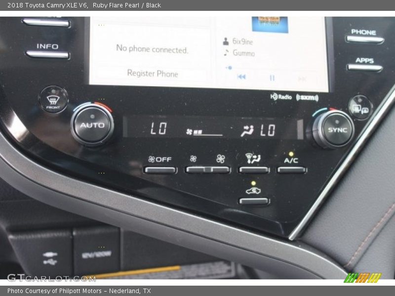 Ruby Flare Pearl / Black 2018 Toyota Camry XLE V6