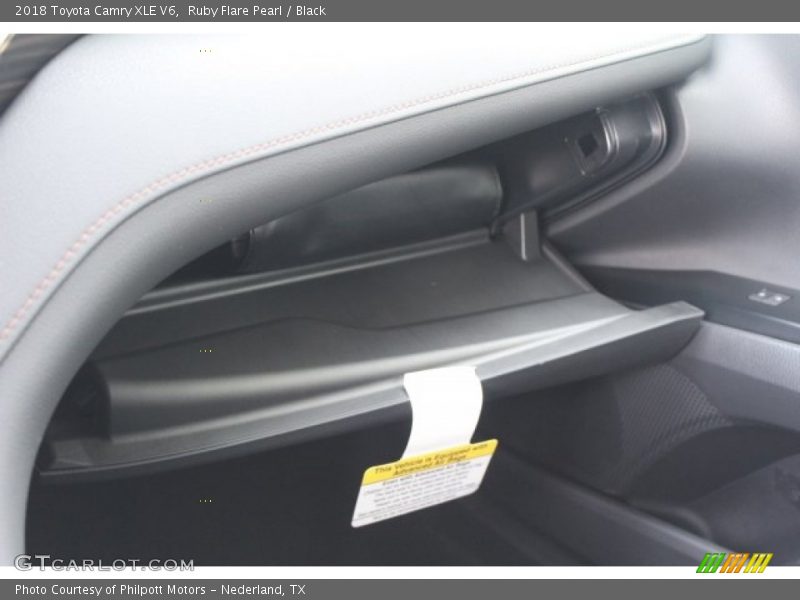 Ruby Flare Pearl / Black 2018 Toyota Camry XLE V6