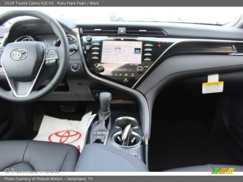 Ruby Flare Pearl / Black 2018 Toyota Camry XLE V6