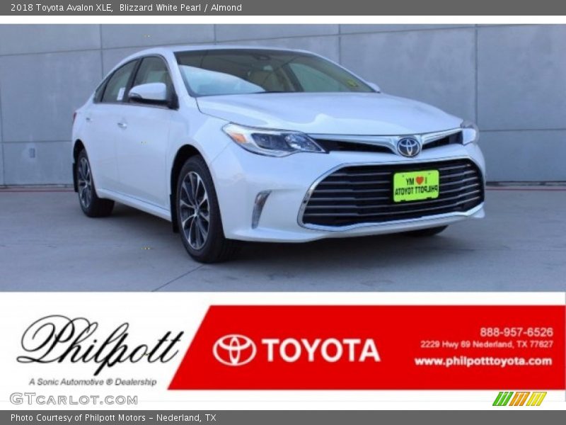 Blizzard White Pearl / Almond 2018 Toyota Avalon XLE
