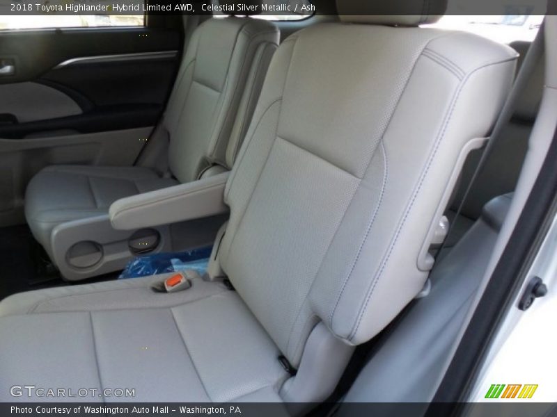 Celestial Silver Metallic / Ash 2018 Toyota Highlander Hybrid Limited AWD