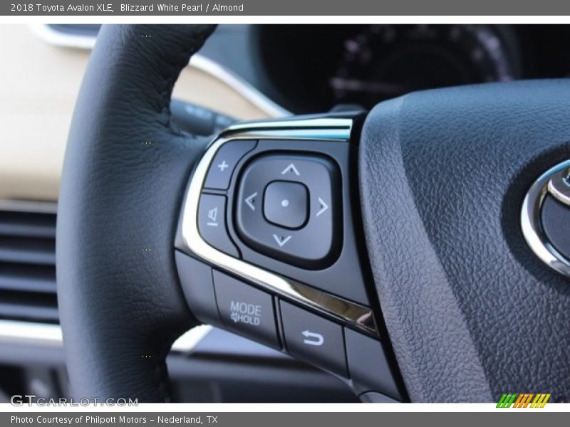 Blizzard White Pearl / Almond 2018 Toyota Avalon XLE