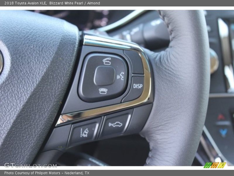 Blizzard White Pearl / Almond 2018 Toyota Avalon XLE