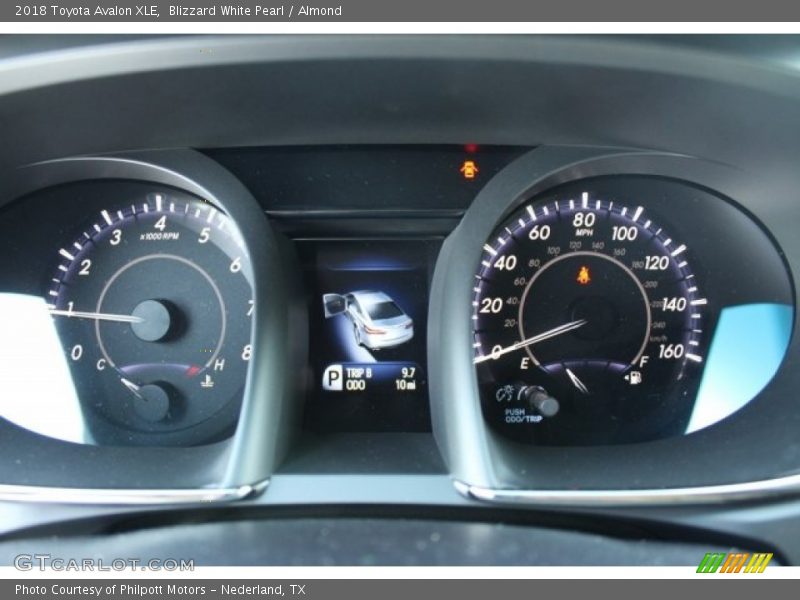 Blizzard White Pearl / Almond 2018 Toyota Avalon XLE