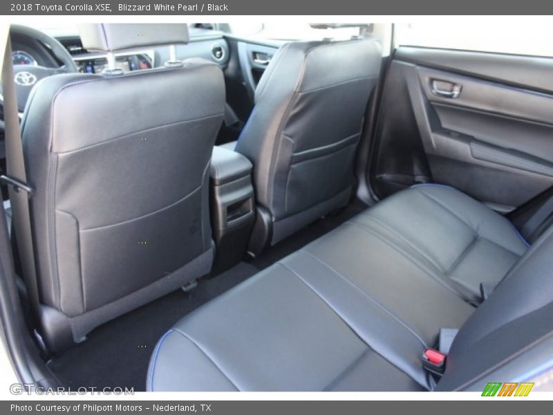Blizzard White Pearl / Black 2018 Toyota Corolla XSE