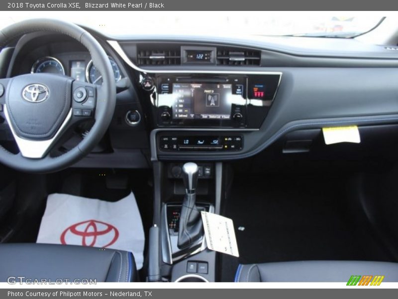Blizzard White Pearl / Black 2018 Toyota Corolla XSE