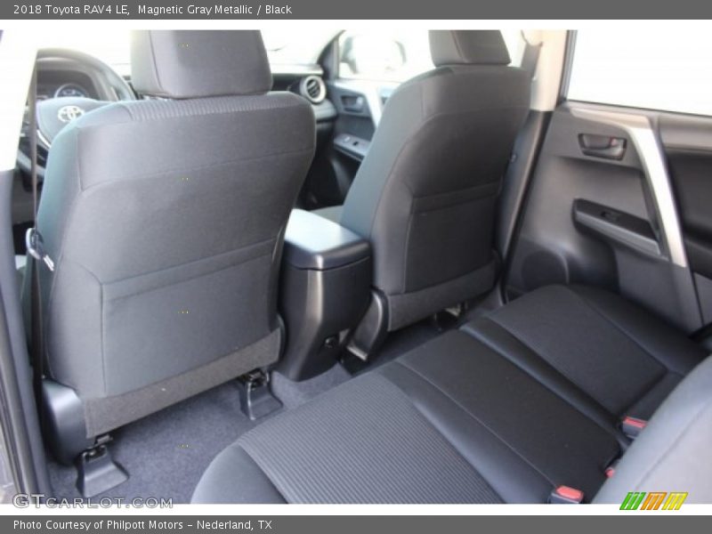 Magnetic Gray Metallic / Black 2018 Toyota RAV4 LE