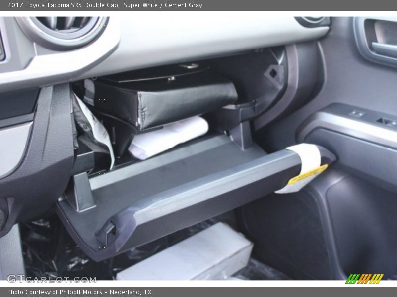 Super White / Cement Gray 2017 Toyota Tacoma SR5 Double Cab