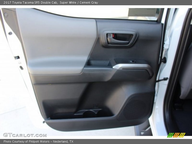 Super White / Cement Gray 2017 Toyota Tacoma SR5 Double Cab