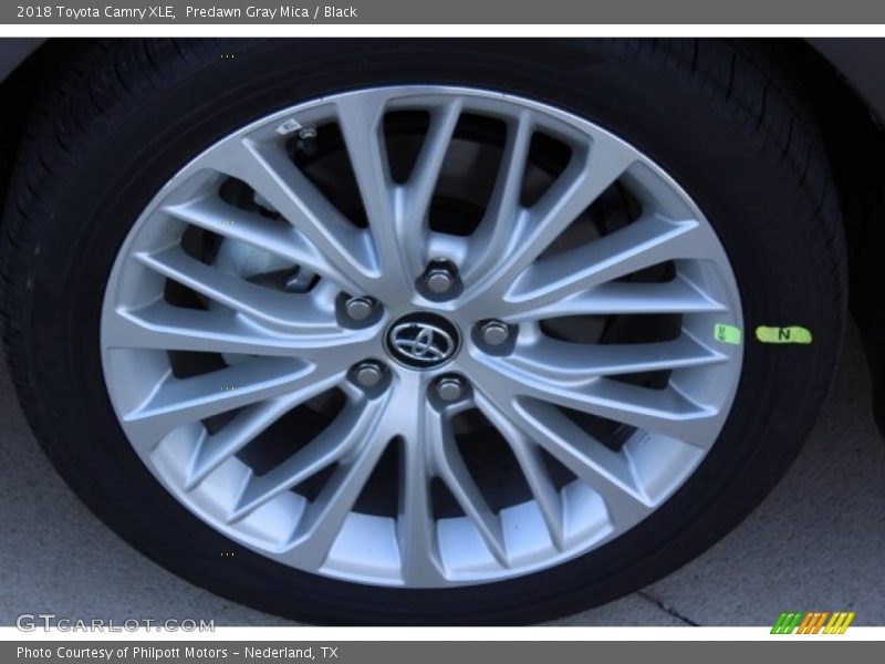 Predawn Gray Mica / Black 2018 Toyota Camry XLE