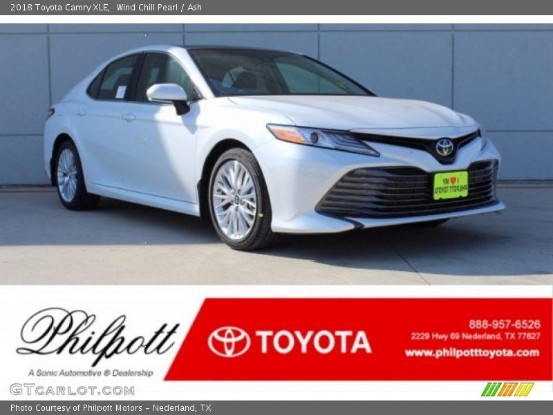 Wind Chill Pearl / Ash 2018 Toyota Camry XLE
