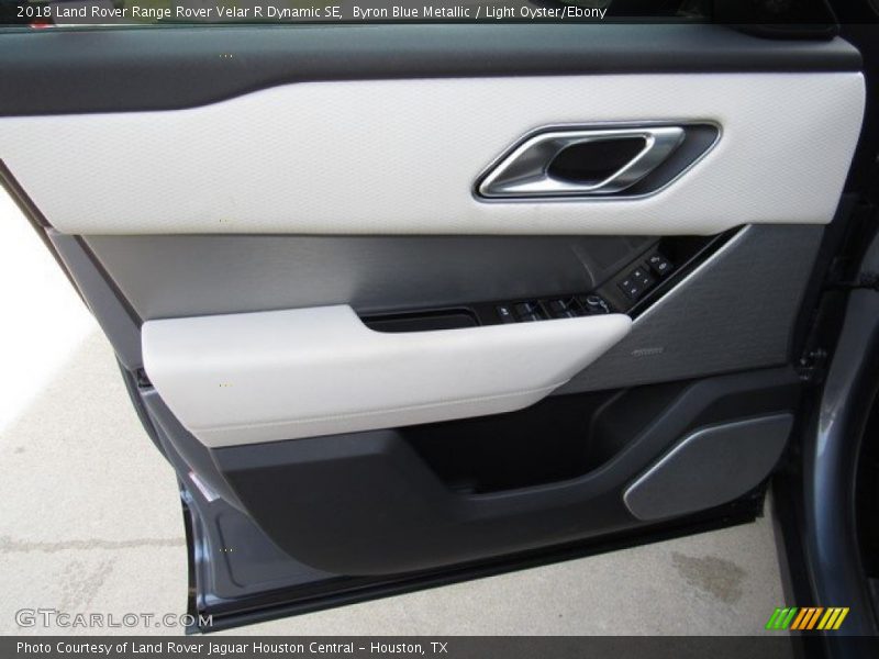 Door Panel of 2018 Range Rover Velar R Dynamic SE