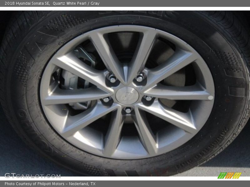 Quartz White Pearl / Gray 2018 Hyundai Sonata SE