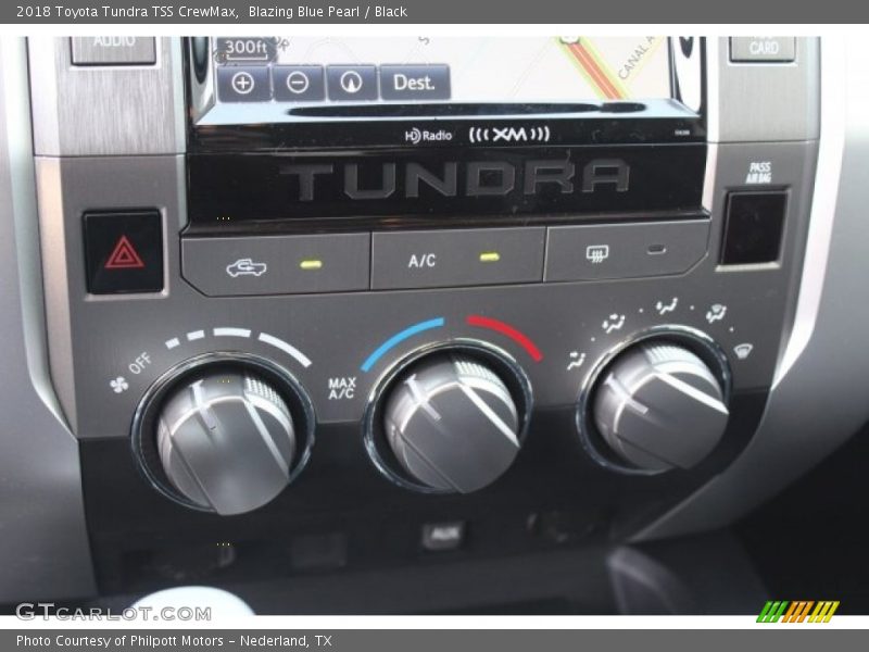 Controls of 2018 Tundra TSS CrewMax