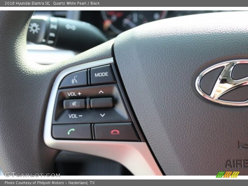Quartz White Pearl / Black 2018 Hyundai Elantra SE