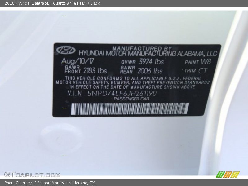 Quartz White Pearl / Black 2018 Hyundai Elantra SE