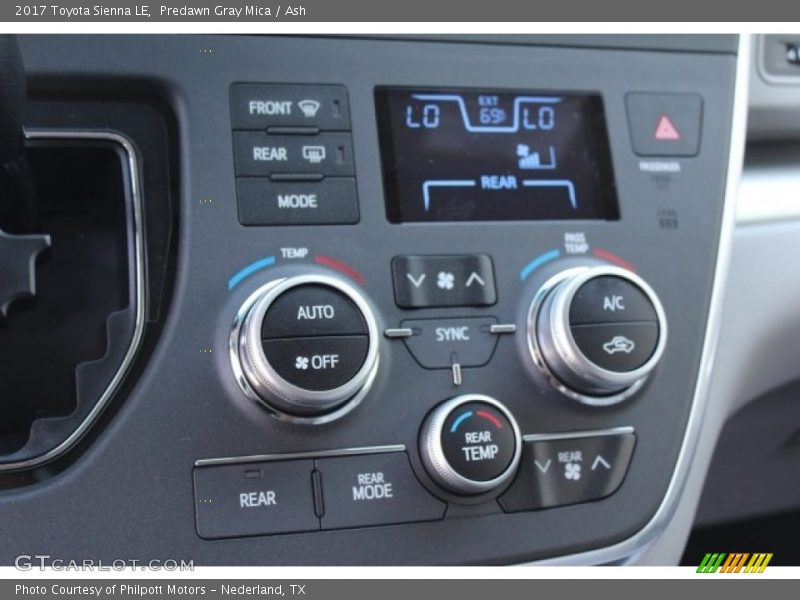 Predawn Gray Mica / Ash 2017 Toyota Sienna LE