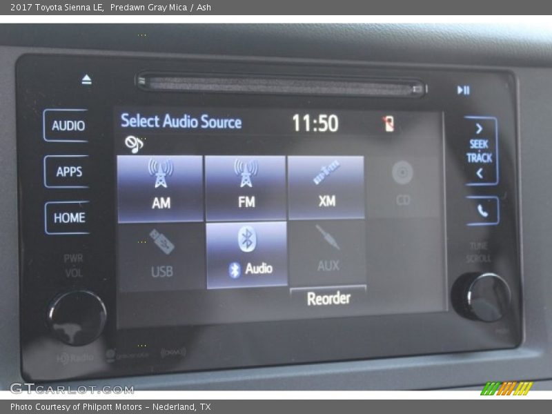 Predawn Gray Mica / Ash 2017 Toyota Sienna LE