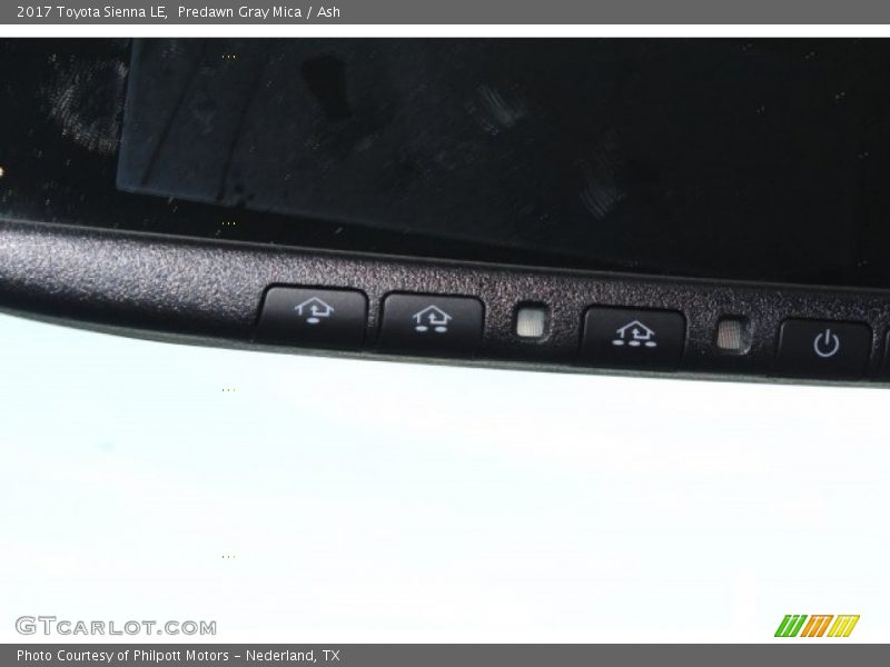 Predawn Gray Mica / Ash 2017 Toyota Sienna LE