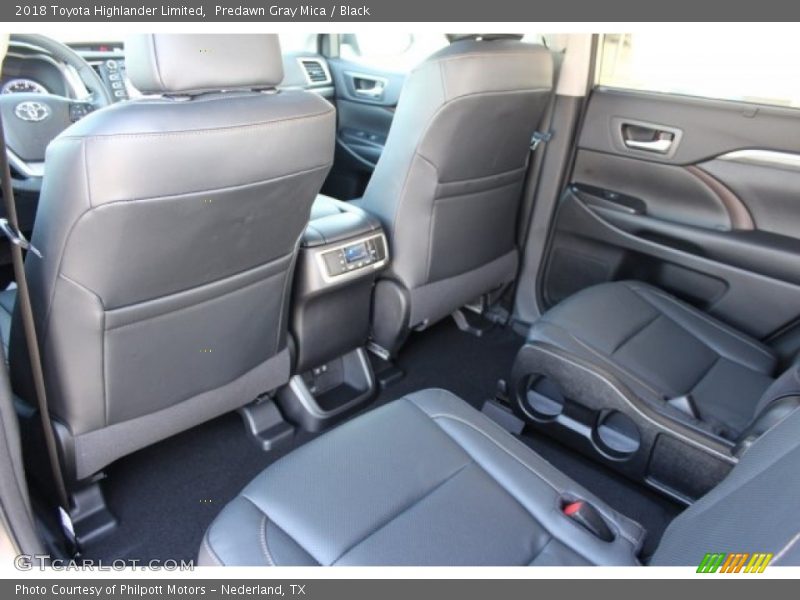 Predawn Gray Mica / Black 2018 Toyota Highlander Limited