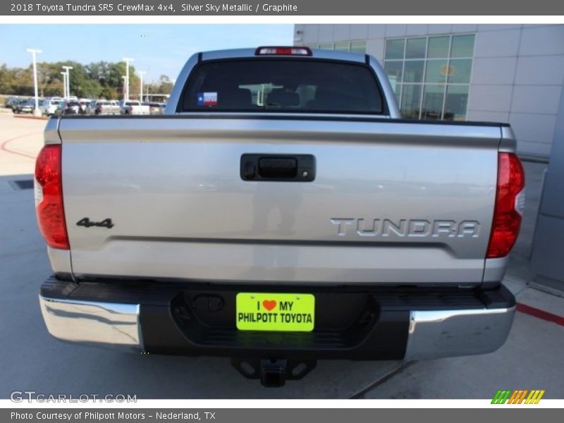 Silver Sky Metallic / Graphite 2018 Toyota Tundra SR5 CrewMax 4x4