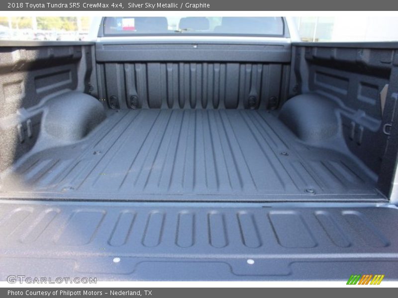 Silver Sky Metallic / Graphite 2018 Toyota Tundra SR5 CrewMax 4x4
