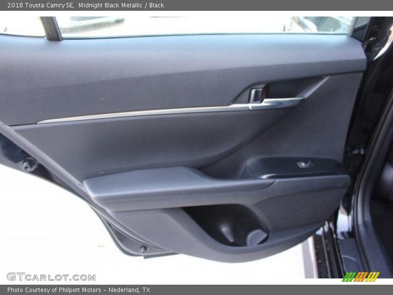 Midnight Black Metallic / Black 2018 Toyota Camry SE