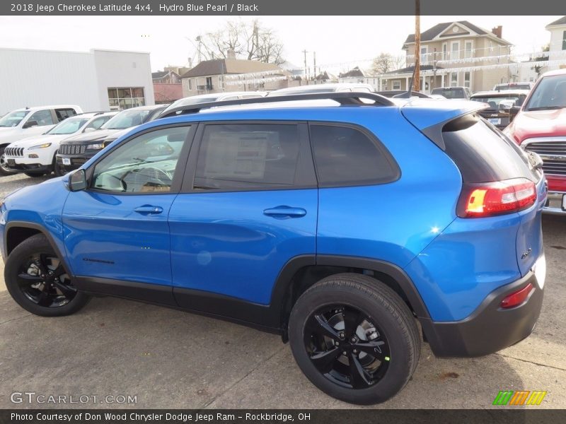 Hydro Blue Pearl / Black 2018 Jeep Cherokee Latitude 4x4