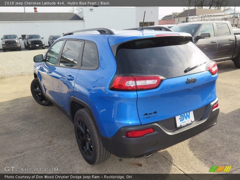 Hydro Blue Pearl / Black 2018 Jeep Cherokee Latitude 4x4