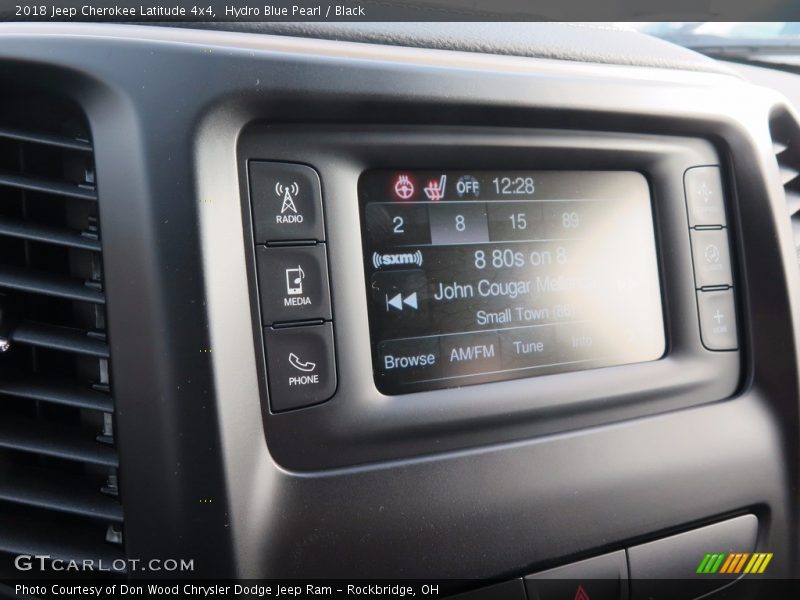 Hydro Blue Pearl / Black 2018 Jeep Cherokee Latitude 4x4