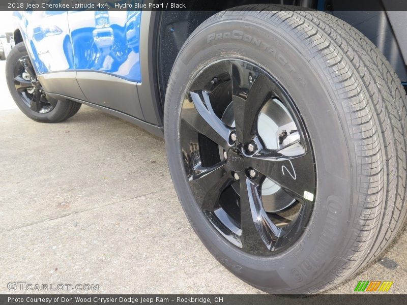 Hydro Blue Pearl / Black 2018 Jeep Cherokee Latitude 4x4