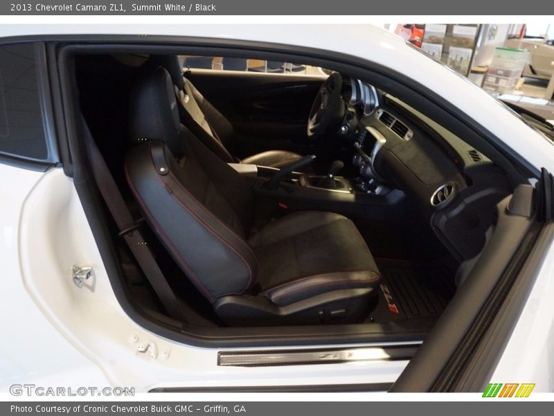 Summit White / Black 2013 Chevrolet Camaro ZL1