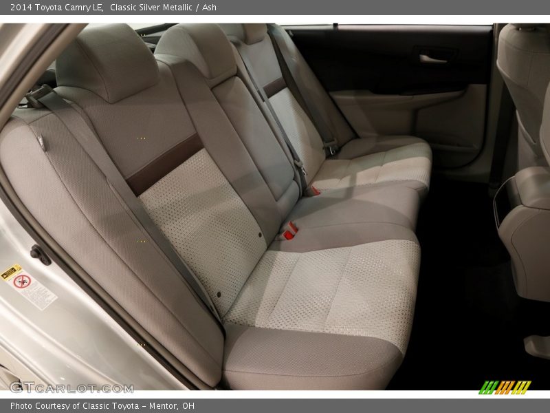 Classic Silver Metallic / Ash 2014 Toyota Camry LE